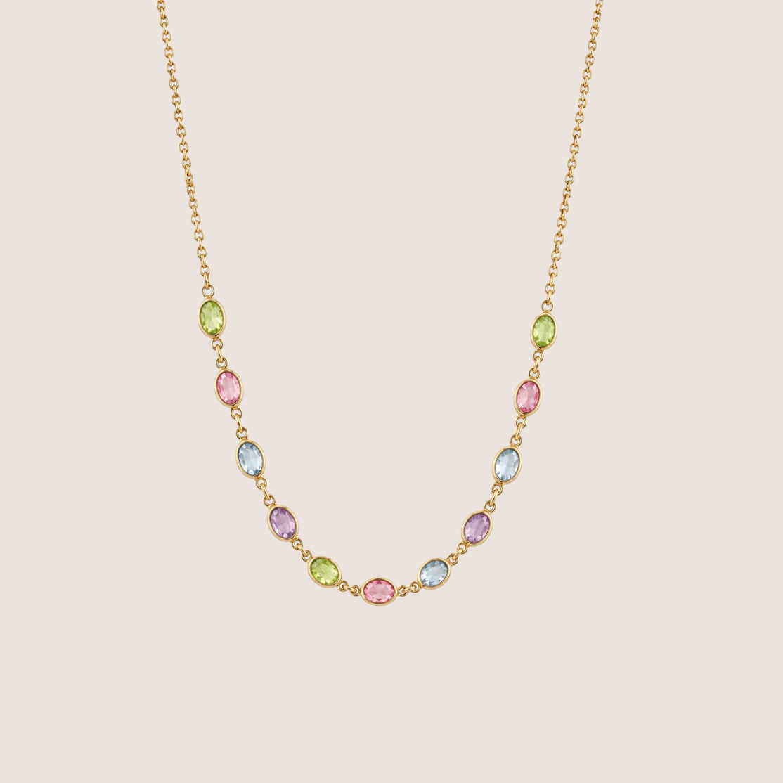 Celine Chocker